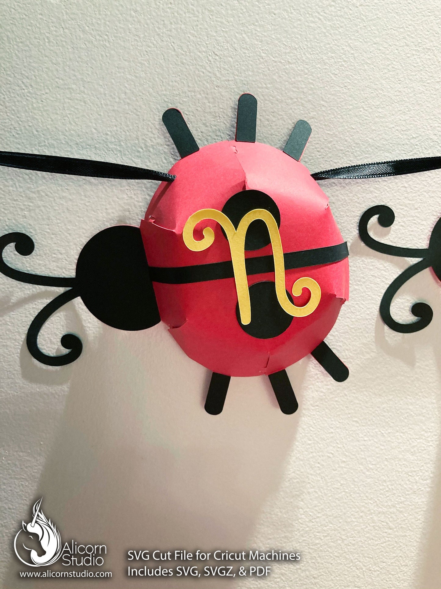 3D Paper Ladybug Banner Bunting SVG File Cut File for Cricut Bug Insect Kids Birthday Party Decor